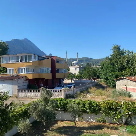 3+1 Havuzlu Lux Esyali Denize 1 Km Yakin Daire Lejlighed